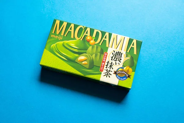 Nozes Macadâmia Com Chocolate Chá Verde Matcha Por Meiji — Fotografia de Stock