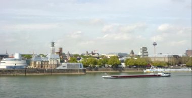 Köln 4k Ren Genelinde Kaydırma