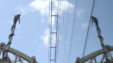 Avrupa Komisyonu Geçit Heykeli