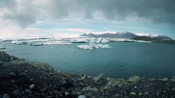 Lapso de tempo de um lago de gelo — Vídeo de Stock