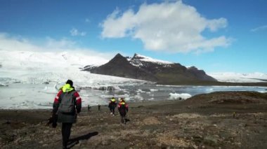 Walking Group in Iceland
