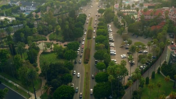 6 Way Intersection em Beverly Hills — Vídeo de Stock