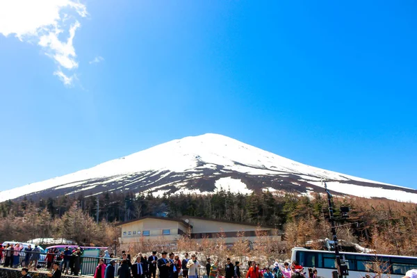 Japonya-19 Nisan 2018 Fujisan 05th Istasyonu MT Fuji Japonya