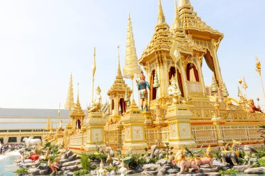 Bangkok, Tayland-Kasım 04, 2017; Kasım 04, 2017 Royal Crematorium çevresindeki tamamlayıcı yapıların peyzaj