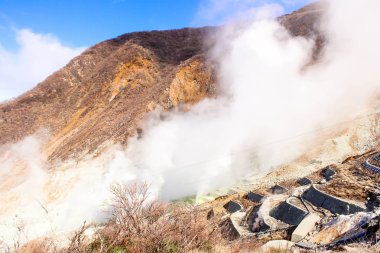 Manzara görünümü duman owakudani, dağda duman Hakone, Japonya'dan gelme dışarı