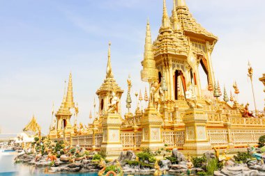 Bangkok, Tayland - 04 Kasım 2017; Altın görünümü Royal krematoryum Hm geç Kral Bhumibol Adulyadej Kasım 04, için 2017.Jpg