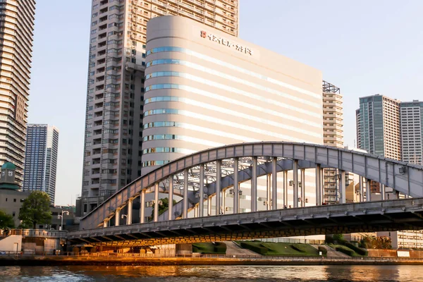 Japonya - 21 Nisan 2018 Köprüsü ve sumida nehir bakış açısı, Japonya, cityscape bakış