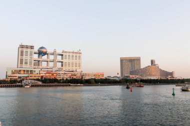 Japonya-21 Nisan 2018 uakin Nehri 'nde Aqua şehir peyzaj