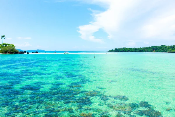 Beauté Île Bleue Avec Ciel Bleu Thaïlande — Photo