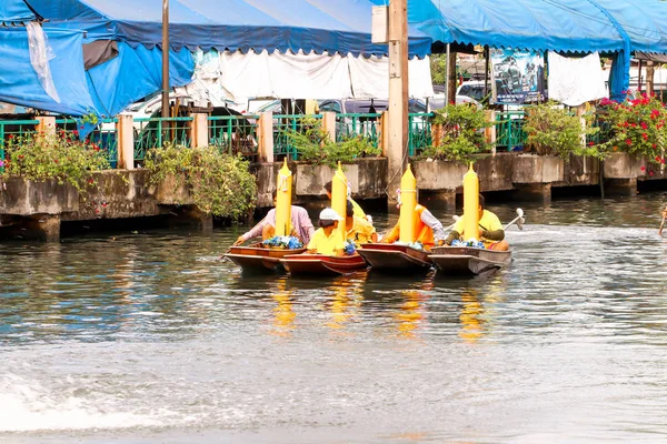 Samutsakorn Thailand July Four Boat Parade People Boat Traditional Candles — Stock Photo, Image