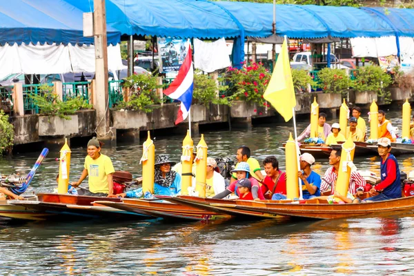 Samutsakorn Thailand July Thailand Traditional Parading Boat Candles Katumban Samutsakorn — Stock Photo, Image