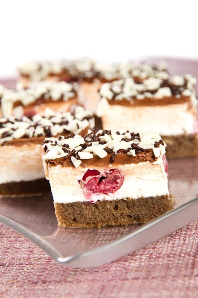Mini Kuchen Mit Kirschen Und Schokoladenchips — Stockfoto