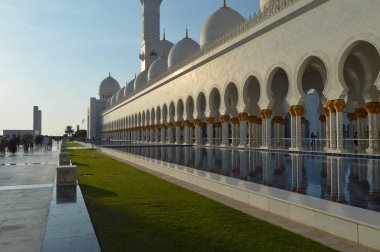 Abu Dhabi Birleşik Arap Emirlikleri Ulu Şeyh Zayed Camii