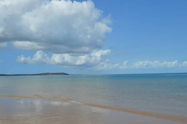 Isla portuguesa prístina y turquesa cerca de la isla de Inhaca en Maputo Mozambique —  Fotos de Stock