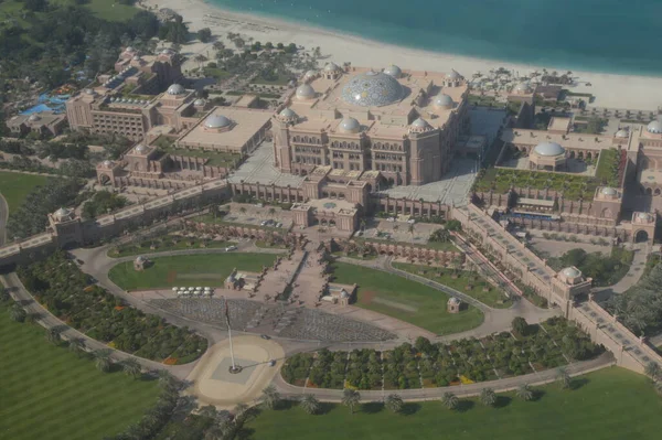 Fågeln Öga Och Antenn Utsikt Över Abu Dhabi Stad Från — Stockfoto