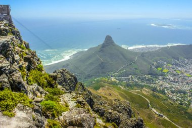 Cape Town 'dan havadan bakıldığında Güney Afrika' da Aslan 'ın kafası görünüyor.