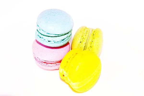 Mini Galletas Francesas Coloridas Macarons Sobre Fondo Blanco Imagen — Foto de Stock