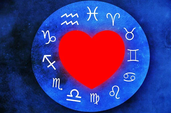 karanlık bulanıklık arka planda kalp işaretleri ile Zodiac Astroloji daire. -İllüstrasyon