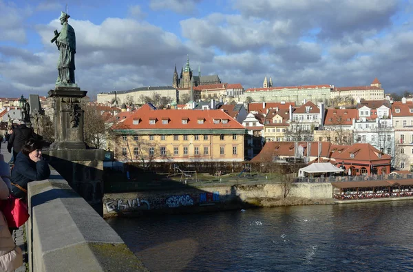 Morgon Prag — Stockfoto