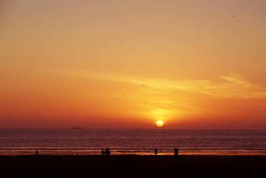Afrika liman şehri Morocc Agadir içinde denize manzaralı muhteşem gün batımı