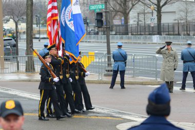 WASHINGTON, DC - 20 Ocak 2017: ABD 'nin başkenti Washington' da ABD 'nin 45. Başkanı Donald Trump' ın göreve başlamasından sonraki Başkanlık Yürüyüşü.