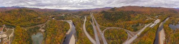 Autopista Interestatal Salida Con Route Pemigewasset River White Mountain Vista — Foto de Stock