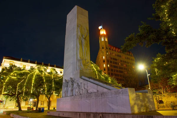 Памятник Аламо Кенотафу Площади Аламо Ночью Сан Антонио Штат Техас — стоковое фото