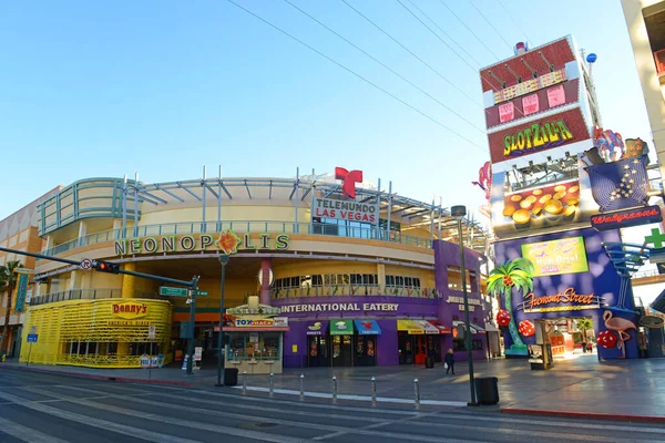 Complejo Entretenimiento Neonopolis Fremont East District Fremont Street Centro Las —  Fotos de Stock