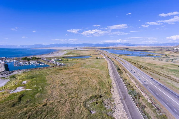 Αεροφωτογραφία Του Νησιού Antelope Στο Great Salt Lake Και Interstate — Φωτογραφία Αρχείου