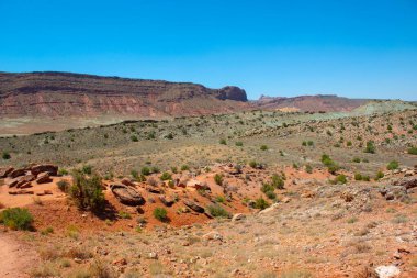 Mesa ve Butte Arches Ulusal Parkı, Moab, Utah, ABD.