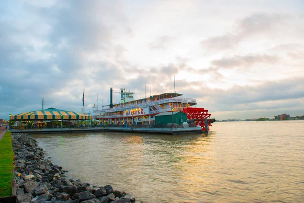 Vapor Natchez Atracado Puerto Nueva Orleans Louisiana —  Fotos de Stock