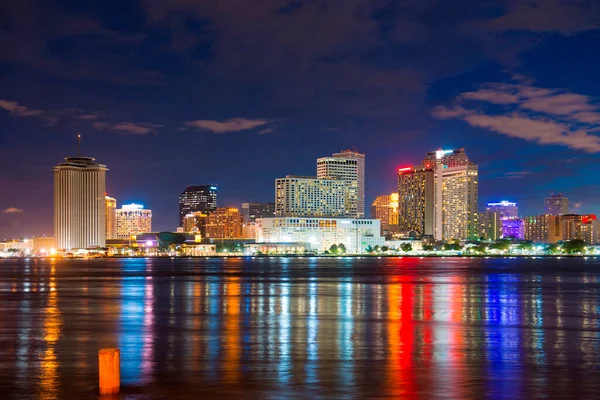 Skyline New Orleans Crepuscolo Sul Fiume Mississippi New Orleans Louisiana — Foto Stock