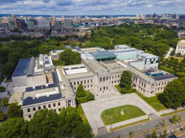 Boston Güzel Sanatlar Müzesi 465 Huntington Avenue, Fenway, Boston, Massachusetts MA, ABD. Bu, ABD 'deki dördüncü ve dünyadaki 17. en büyük müzedir.. 