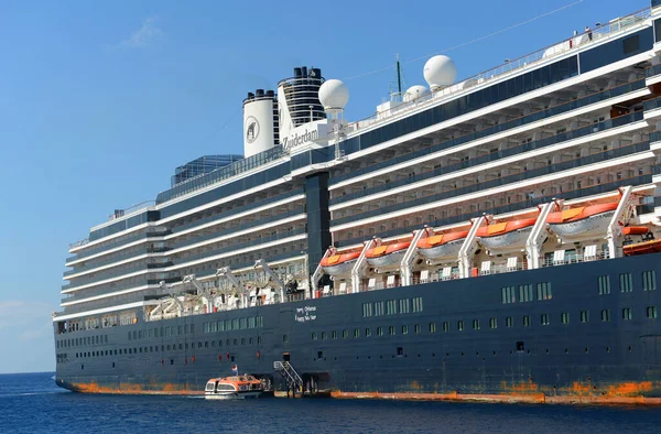 Holland American Line Cruise Ship Zuiderdam Está Anclado Alta Mar — Foto de Stock