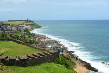 San Juan Castillo San Felipe del Morro El Morro ve San Juan gölü. Castillo de San Cristobal, San Juan, Porto Riko 'dan..