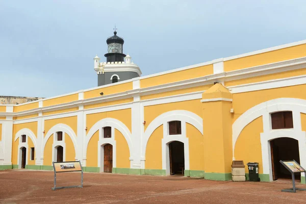 カスティーリョ フェリペ モロ灯台 サンフアン プエルトリコ カスティーリャ フェリペ モロは1983年にユネスコの世界遺産に登録されました — ストック写真