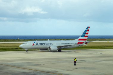 Amerikan Havayolları Boeing 737-8 MAX N335SN Curacao Hato Uluslararası Havalimanı (CUR), Willemstad, Curacao. 