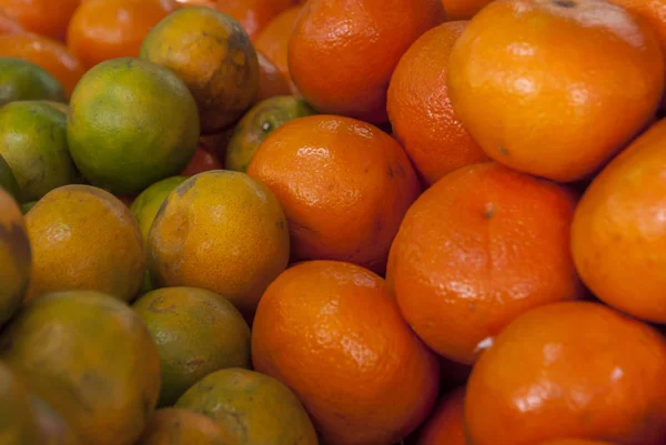 Tangerina e tangerina laranja do mercado — Fotografia de Stock