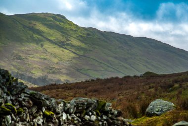 Bölgedeki güzel dağlar Lake District.