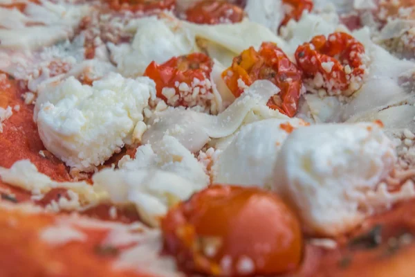 Pizza margherita. — Stock Photo, Image