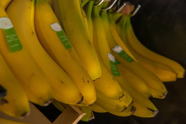 Banana amarela para venda . — Fotografia de Stock