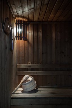 Ahşap sauna iç, dinlenme konsepti.