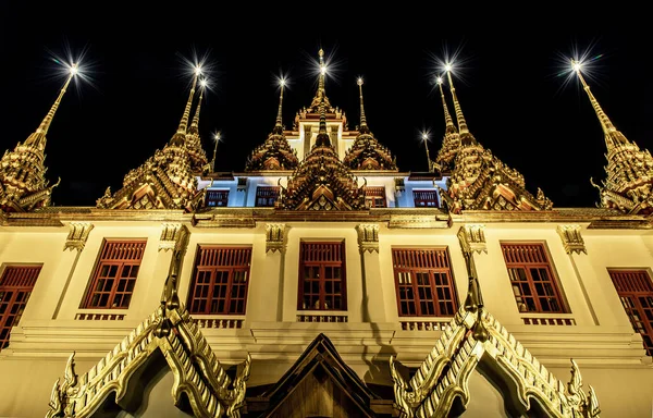 Bangkok Thaïlande Nov 2019 Loha Prasat Château Métal Illuminé Nuit — Photo