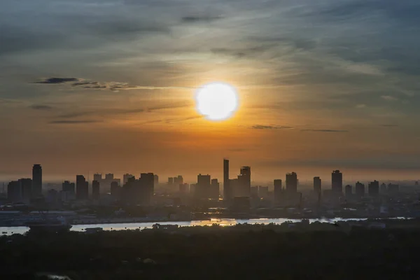 Prachtig Uitzicht Stad Bangkok Voor Zonsondergang Zorgt Voor Een Ontspannen — Stockfoto