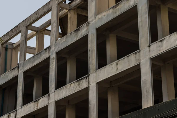 Construção Edifícios Com Padrão Quadrado Estrutura Geométrica Sem Foco Especificamente — Fotografia de Stock