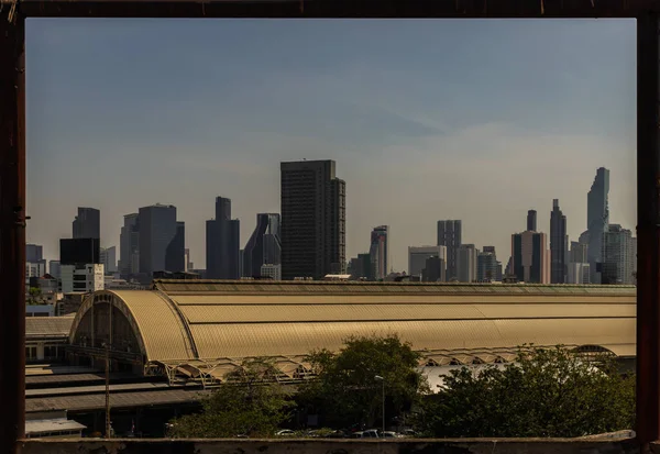 Крыша Станции Хуа Ламфонг Небесный Фон Бангкока Смотрит Через Стальную — стоковое фото
