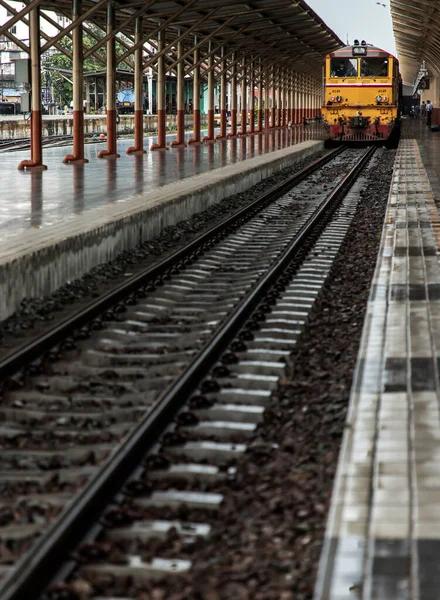 Chiangmai Thaïlande Sept 2020 Train Est Stationné Quai Attendant Les — Photo