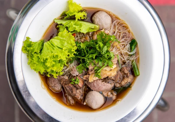 Thais Rundvlees Heldere Soep Witte Rijst Noodle Vermicelli Met Gevlochten — Stockfoto