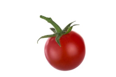 Beyaz arkaplanda kırmızı olgun domates
