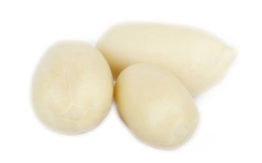 beyaz arkaplanda izole edilmiş yerfıstıkları